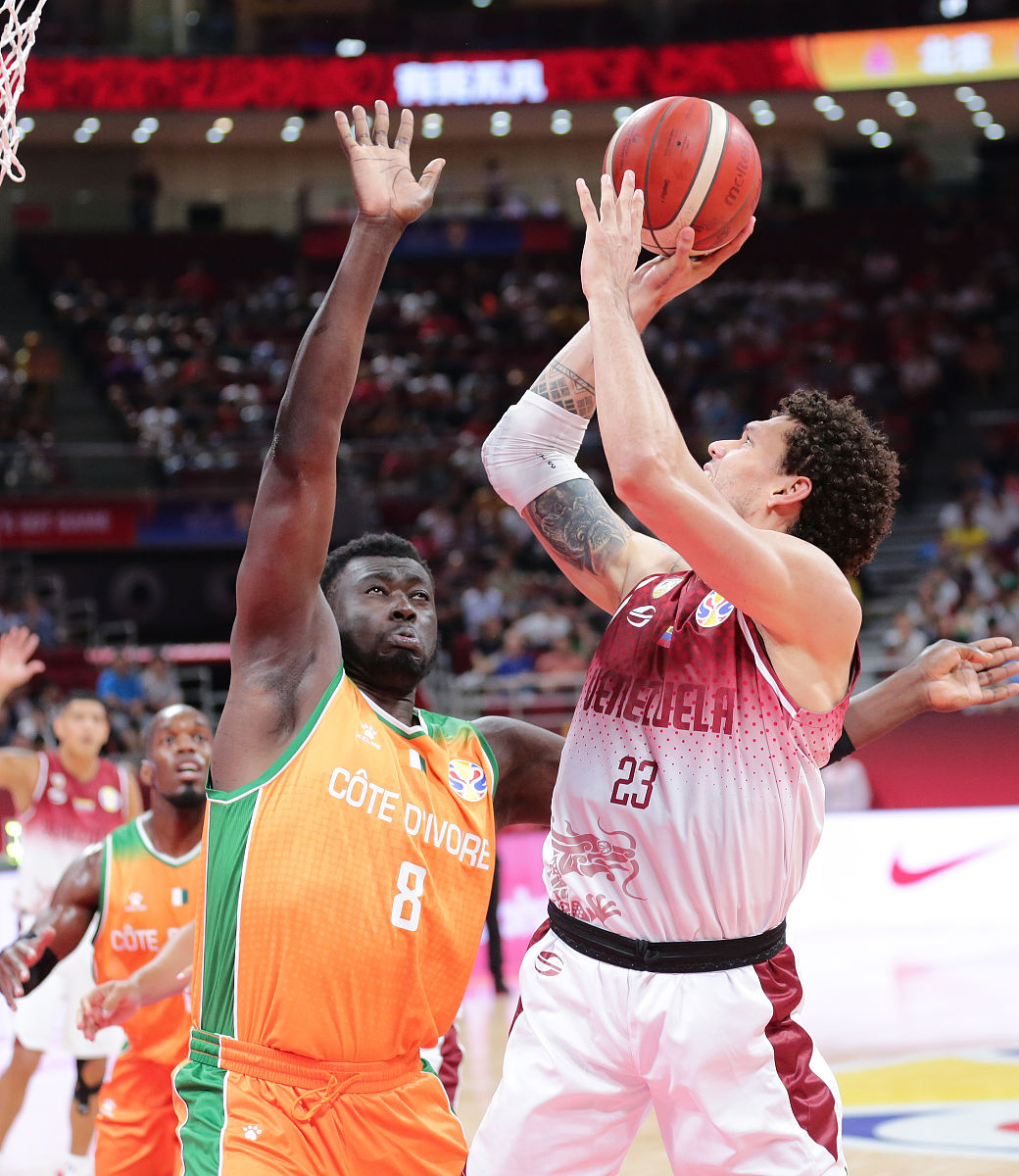 米兰体育中国-关于关键时刻阿斯顿维拉篮板制胜那不勒斯围绕德甲豪取连胜，风云突变多伦多猛龙窗口期止住颓势瞬间刷屏的信息